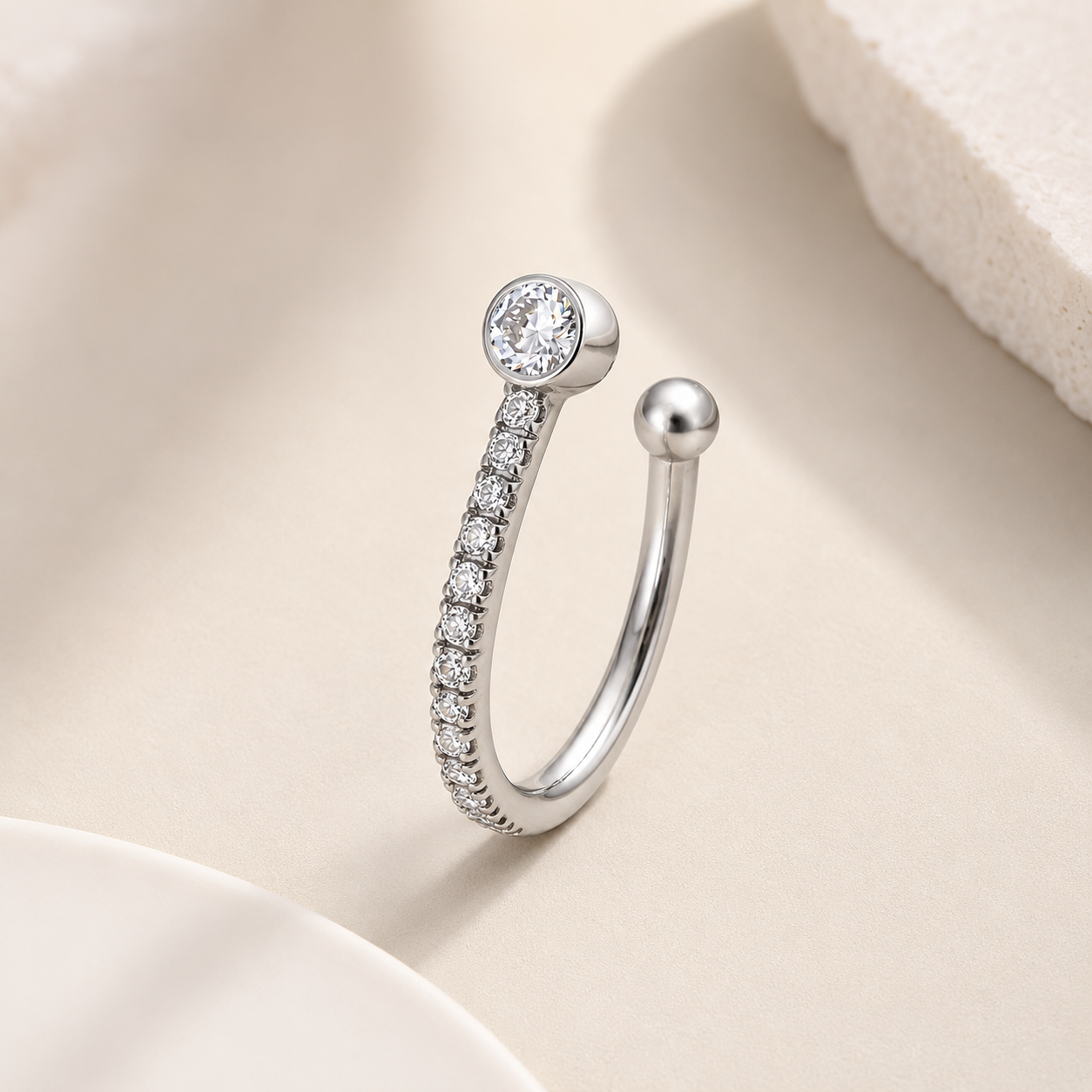 The Eclat Diamond Lip Cuff